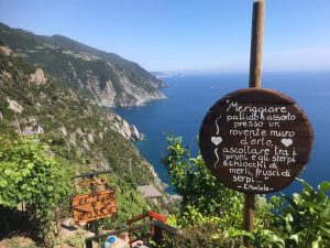 The oenological Possa experience in Riomaggiore