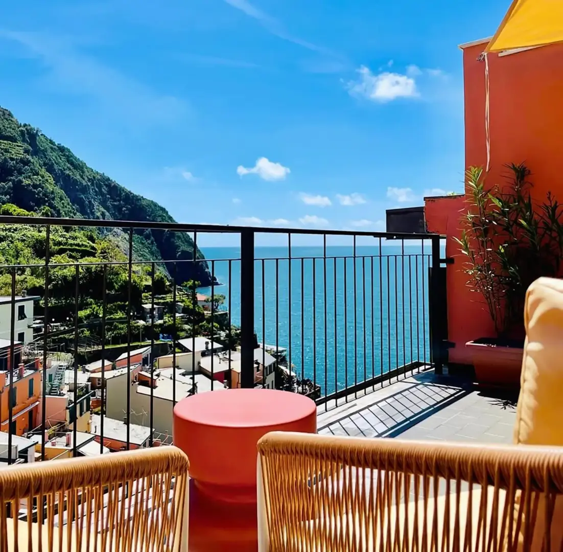 Cinque Terre On The Rocks 10