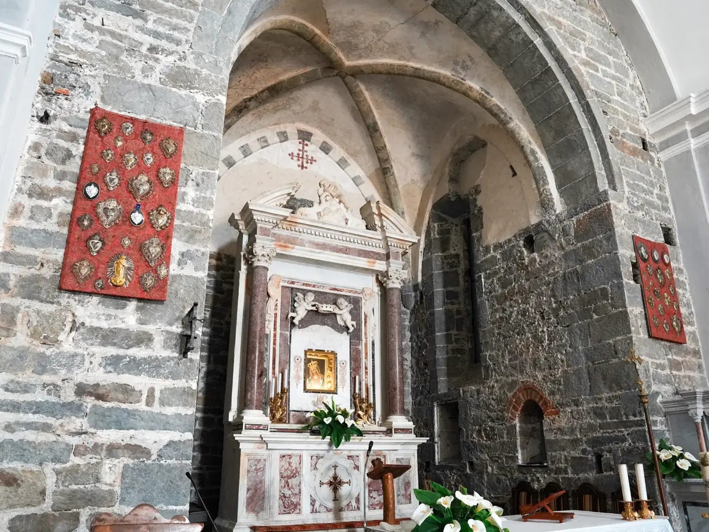 Nostra Signora Della Salute 8