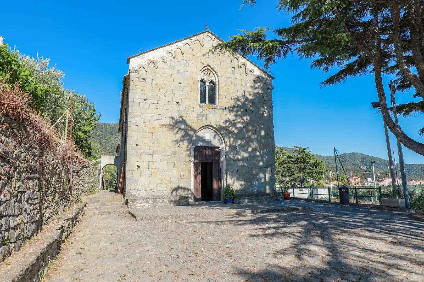 Nostra Signora Della Salute 9