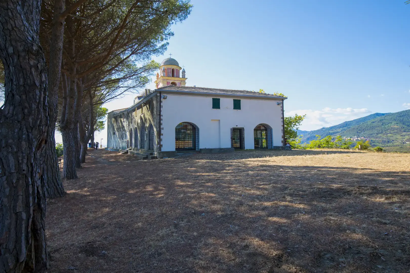 Santuario Di Nostra Signora Di Montenero 9