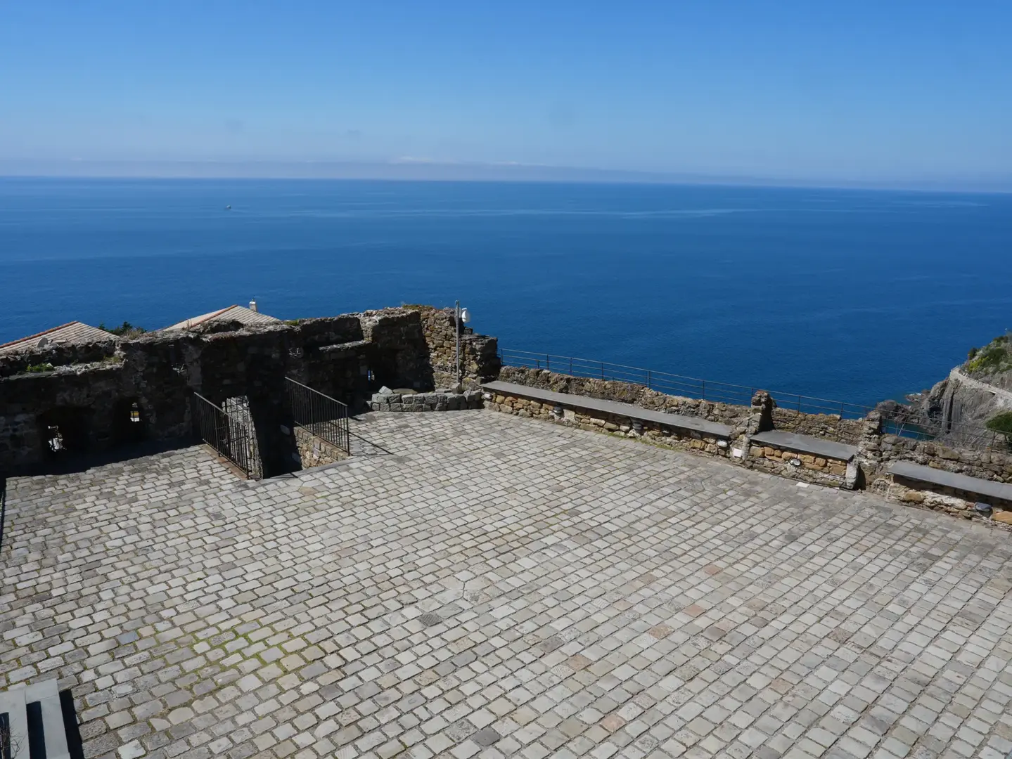 Castello Di Riomaggiore 11